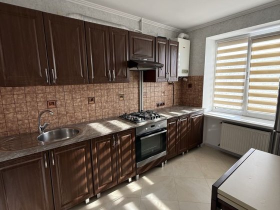 Продам 2 кімнатну на Новій Шахтарській Шептицкий