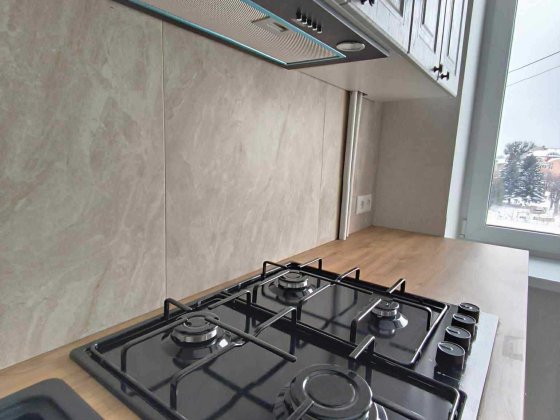 Продаж 1км квартири з ремонтом в центрі міста Шептицький