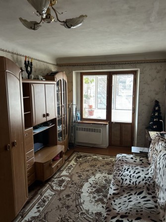 Продаж простороі 2-х кім квартири на 2-му поверсі - фото 1