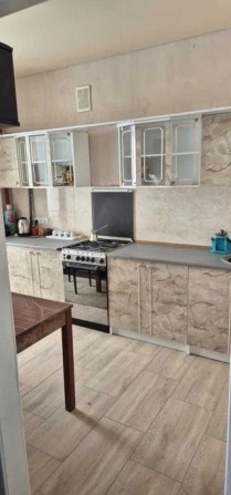 Продается 1 комнатная квартира - фото 1