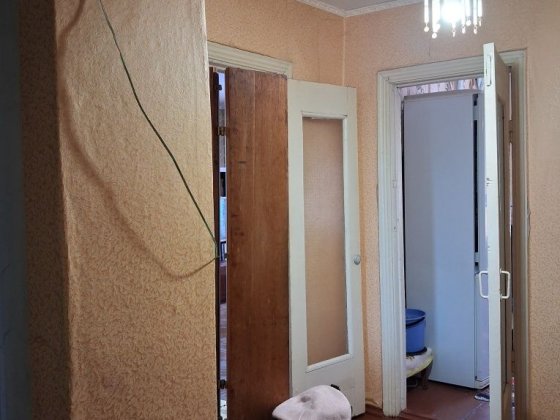 Продам 4 кімнатну квартиру!!! Старокостянтинівське  шосе,32в,2 поверх! Шепетівка