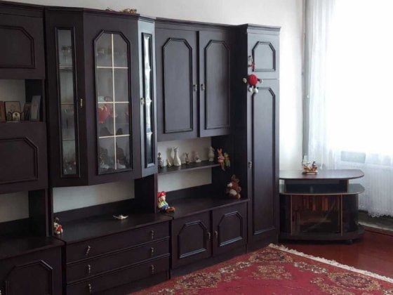 3-кімнатна 71,5 м² | 3 поверх | Індивідуальне опалення | Центр Шепетовка