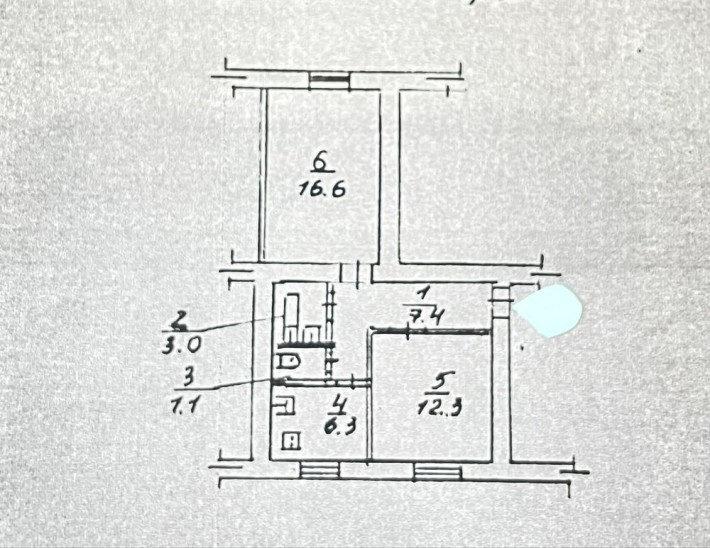 Продам 2 кімнатну квартиру - фото 1