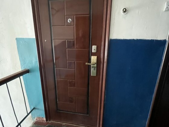 Продам 3-кімнатну квартиру під ремонт Шостка