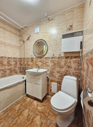 Продам 2-кім квартиру на 2-му поверсі, район 11-12 школи - фото 1