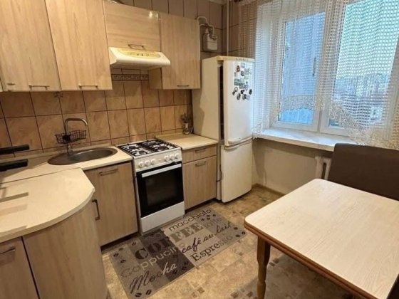 Продаж 2 кім квартири р-н 8-9 школи Шептицкий