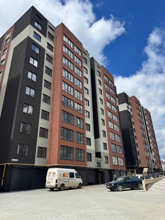 Терміновий продаж квартири в зданій новобудові. Район Озерна. Avila - фото 1