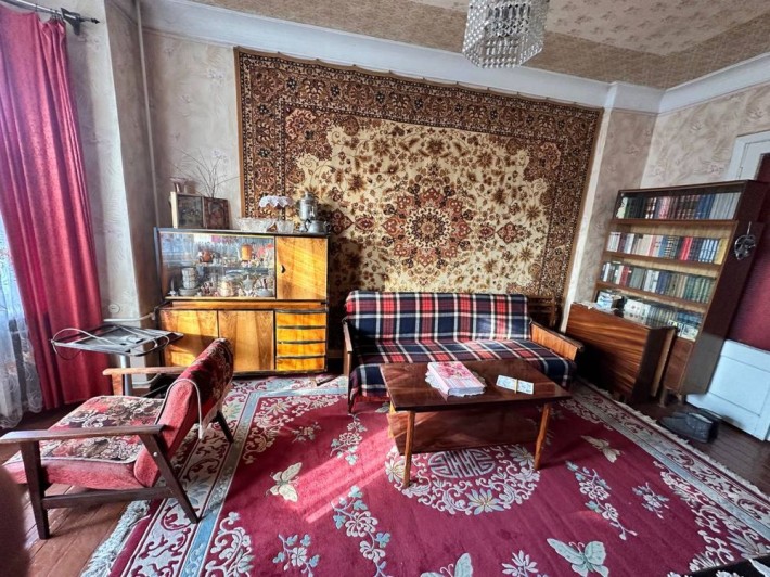 Трьокімнатна квартира по вул. Депутатській - фото 1