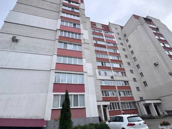 продаж 2-х кімнатної квартири. Площа 87кв.м. Держ.програми. Хмельницький