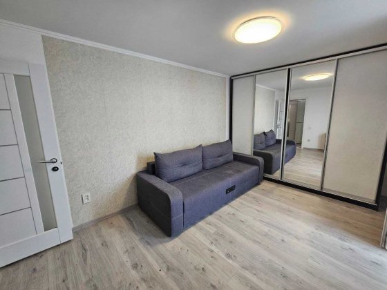 Класна 2-кімнатна квартира На Кармелюка  ID: 6218 Хмельницкий