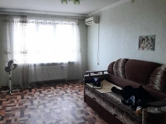 Продам 2 -комнатную квартиру Никополь