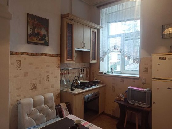 ПРОДАМ 3 кім. квартиру! СУПЕР - ЛОКАЦІЯ - Центр! • ID 3310 Хмельницкий