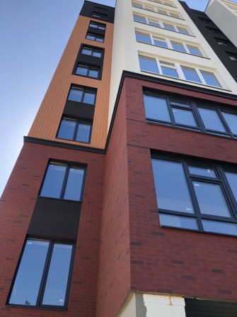 Продам 2 кімнатну квартиру - фото 1