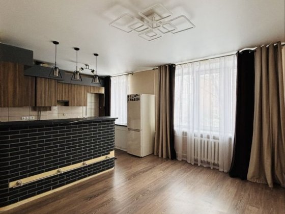 Продається 3 кімнатна квартира Хмельницький