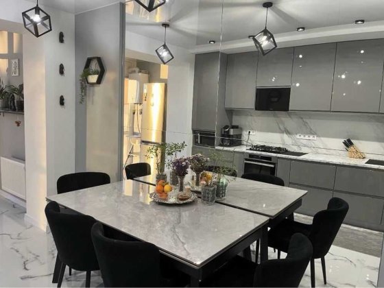 2-кім знахідка: поруч Зупинка, школа і Без КОМІСІЇ ID 0127 Хмельницький