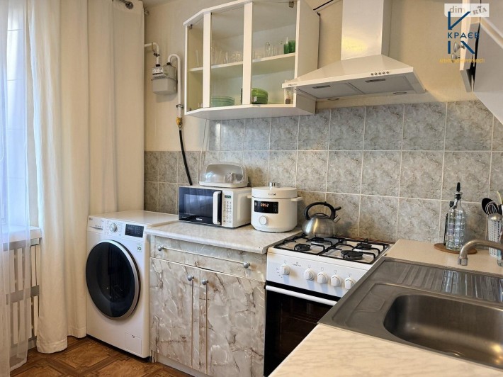 Продаж 3к квартири 71.4 м2 Озерна - фото 1