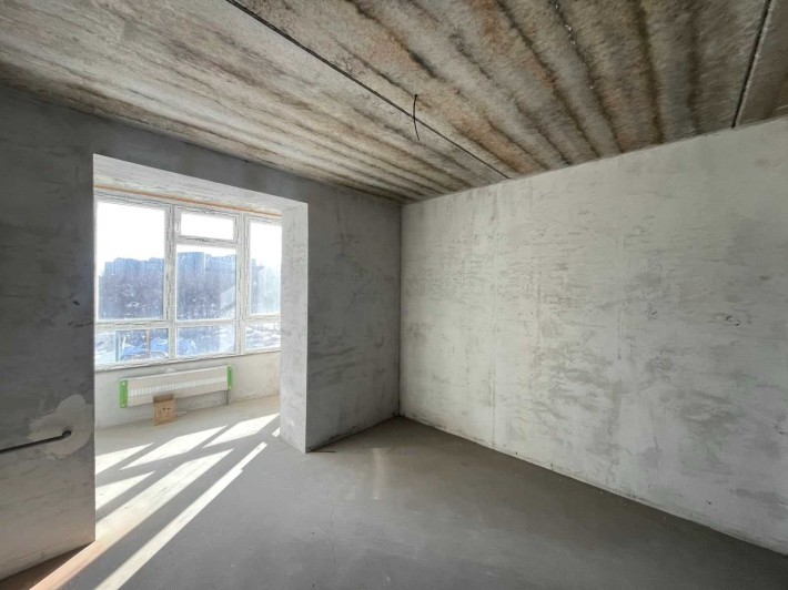 Терміновий продаж Мікрорайон Виставка Рауш - фото 1