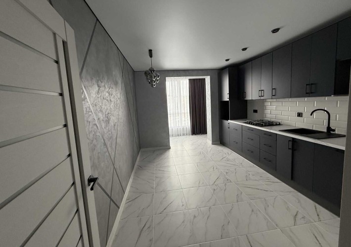 Продаж 2-кімнатної квартири в центрі — ЖК "Дрім Парк" - фото 1