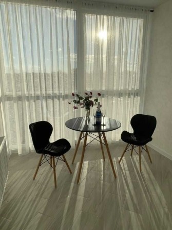 Квартира з панорамними вікнами - фото 1