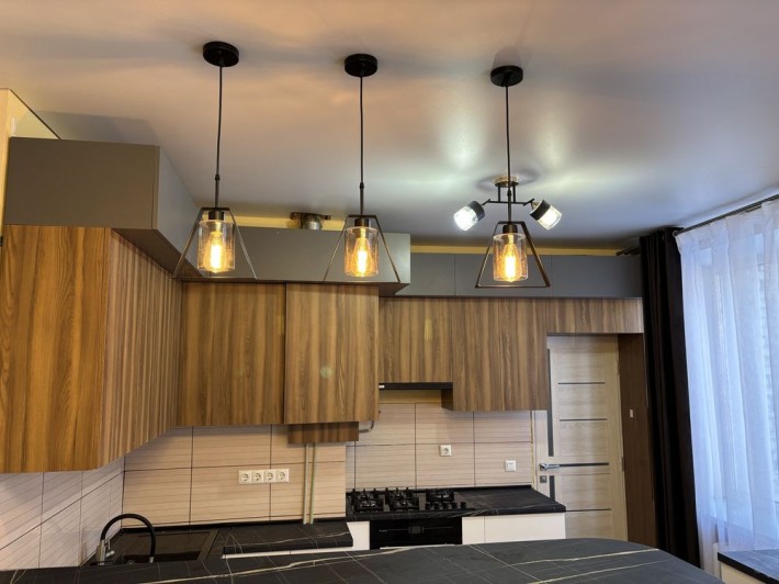 продам 3 кімнатну квартиру - фото 1