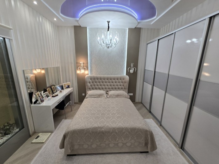 Продаж ексклюзивної 2к Центр Власник - фото 1