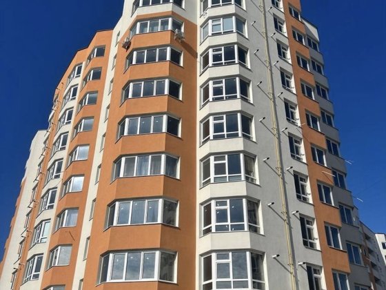 Продається 2 кімнатна квартира в новобудові. Хмельницкий