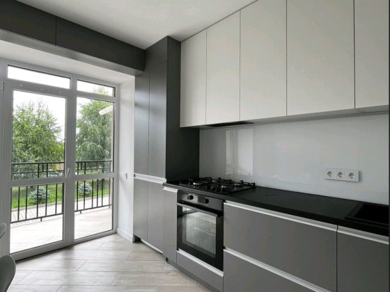 Продаж 1 кім. квартири у ЖК Прем'єр Змеенец