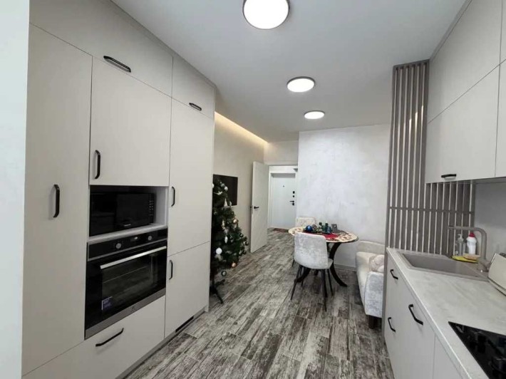 Продам 2х комнатную квартиру в ЖК Днепровская Брама 2 - фото 1