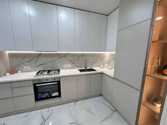 Продам квартиру 53кв.м ЖК Брама-2 вул.Співдружності,5 смт Слобожанське - фото 1