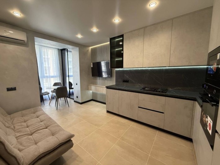 Цена под ключ ! Продам квартиру с ремонтом ЖК Днепровская Брама 2 - фото 1