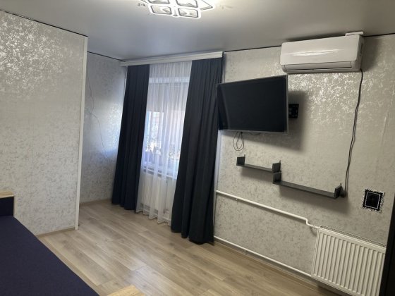 1 комнатной квартира с автономным газовым отоплением Синельникове