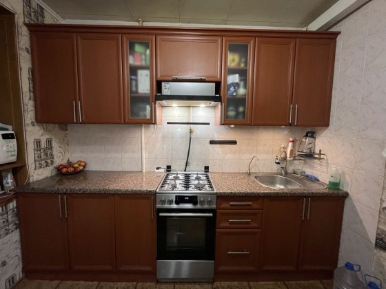 Продам 2-кімнатну утеплену квартиру в м Синельникове Синельникове