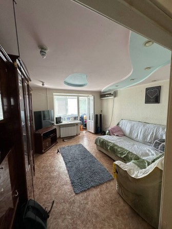 Продаю трьох кімнатну квартиру - фото 1