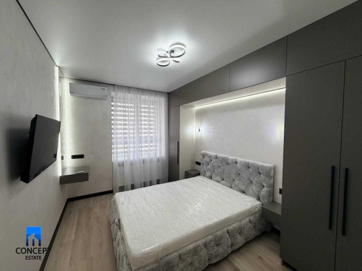 продам дизайнерскую 1к квартиру ЖК Брама - фото 1