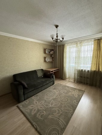 Продам 1к квартиру, вул. Орловська 27 - фото 1