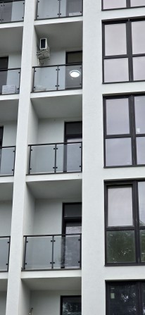 В центрі Сваляви продаеться з ремонтом квартира - фото 1