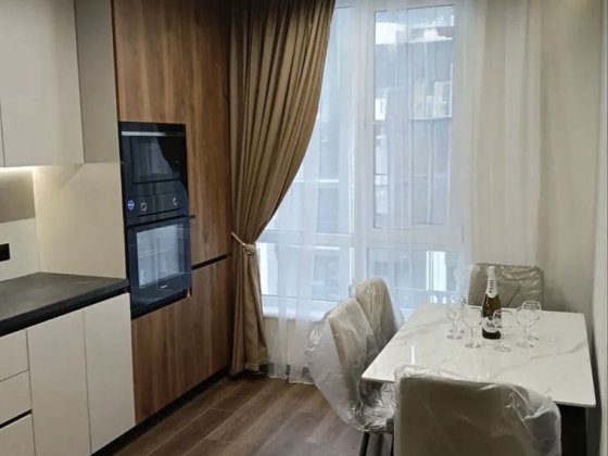 Продаю стильну півторачку ЖК Паркова Алея Угорники