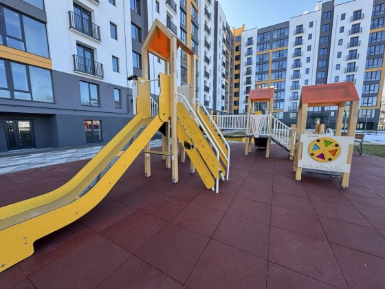 видова двокімнатна квартира , здана готова до ремонту, каскад Вовчинець