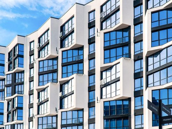 Продаж зданої видової трьохкімнатної квартири в ЖК Паркова Алея Угорники