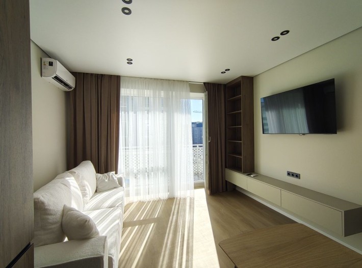 Неймовірна світла півторачка в якісному ЖК! - фото 1