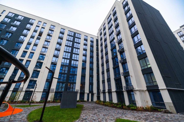 Паркова Алея!2 кімнатна квартира!Обжитий будинок - фото 1