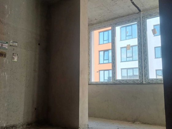 Продам дешеву 1 кімнатну квартиру, район Паркова Алея Угорники