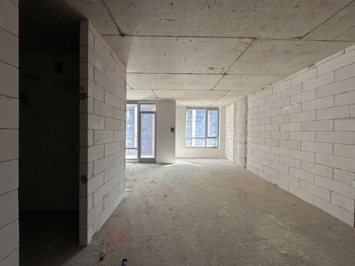 Продаж 1к квартири в зданому будинку, поруч річки - фото 1