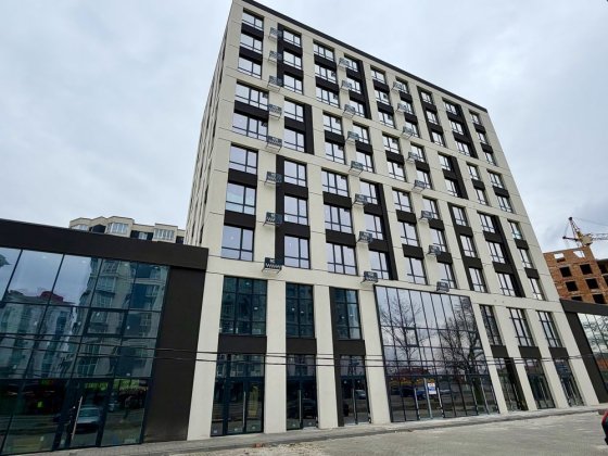 2кім , локація озера ! ЖК Міленіум  Еліт 2.  Вид на захід  сонця Крихівці