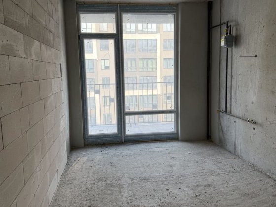 Здана 2-кімнатна квартира готова до ремонту Угорники