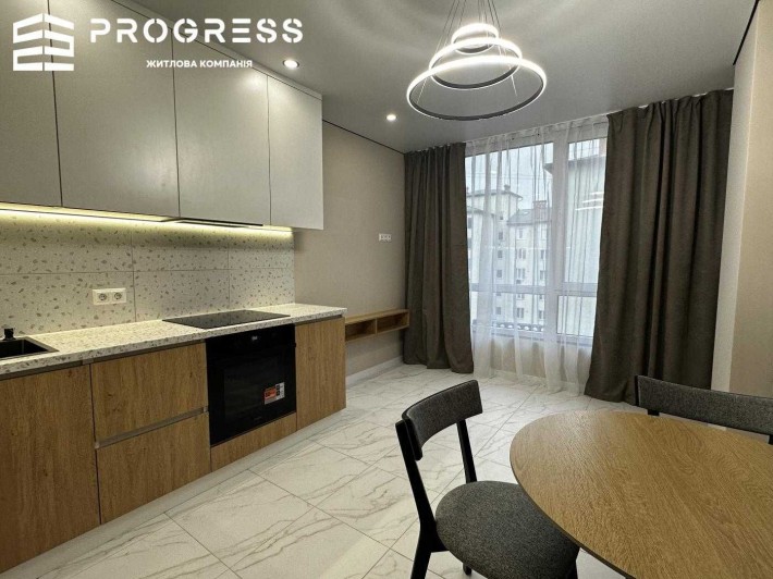 Продаж 1 км.квартири з ремонтом в ЖК U One - фото 1