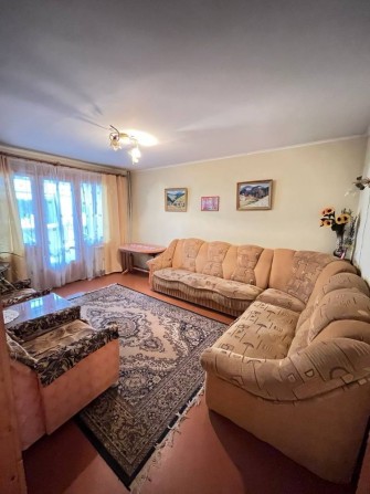 Продаю 4-кімнатну квартиру в Надвірній - фото 1