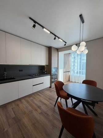 Двокімнатна  квартира з функціоналом 3 кімнатної. - фото 1