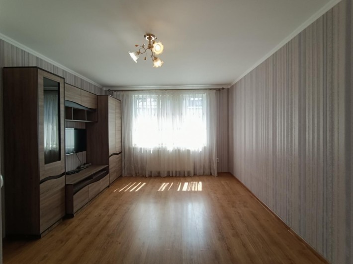 Продаю дворівневу /2 кім.квартиру - фото 1