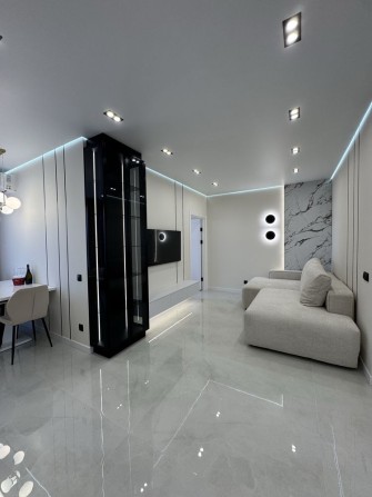 Шикарна 3к квартира 93 м² на березі озера ЖК Міленіум - фото 1